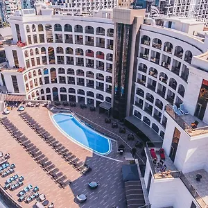 Colosseum Marina מלון באטומי